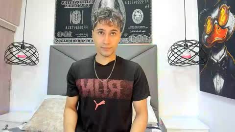 Snapshot of buddy_whitte chatting on 7, 11, 2025 Buddy Whitte online show from 7, 11, 2025