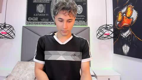 Snapshot of buddy_whitte chatting on 9, 11, 2025 Buddy Whitte online show from 9, 11, 2025