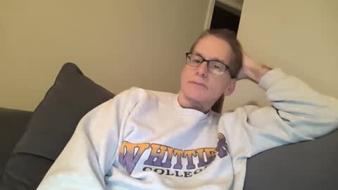 Snapshot of budman004 chatting on 14, 12, 2025 budman004 online show from 14, 12, 2025