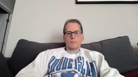 Snapshot of budman004 chatting on 27, 4, 2026 budman004 online show from 27, 4, 2026