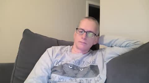 Snapshot of budman004 chatting on 22, 5, 2026 budman004 online show from 22, 5, 2026