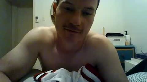 Snapshot of buffjezza27 chatting on 20, 6, 2026 buffgymjunkie27 online show from 20, 6, 2026