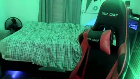 buffsexyman24 online show from 1, 3, 2025