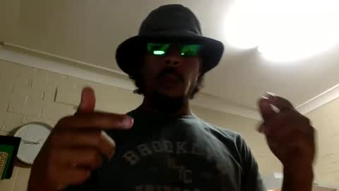 Snapshot of bulaboy27 chatting on 4, 1, 2025 meaty man online show from 4, 1, 2025