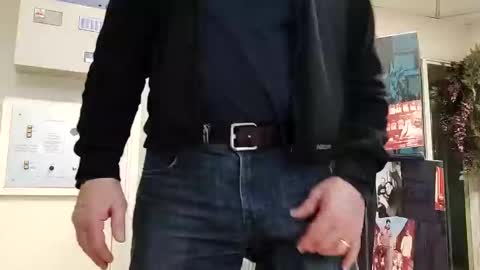 ejaculation for 250 online show from 23, 2, 2025