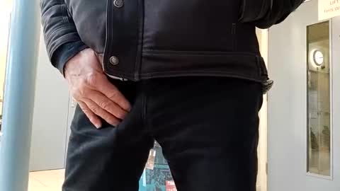 ejaculation for 250 online show from 30, 11, 2025