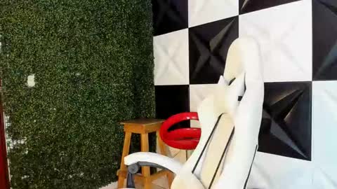 bull_cam online show from 1, 11, 2025