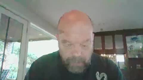 bulldog302w online show from 2, 11, 2025