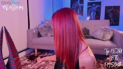 Snapshot of bumbum_kalibum chatting on 8, 12, 2024 Ivan online show from 8, 12, 2024