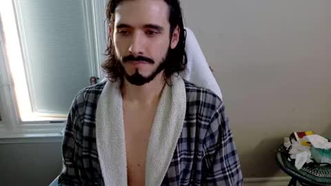 Snapshot of bumphreyhogart chatting on 5, 3, 2025 bumphreyhogart online show from 5, 3, 2025