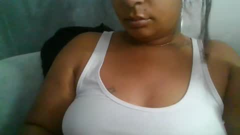 bunniebai online show from 4, 10, 2025