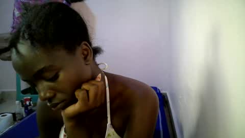 Snapshot of bunny_bliss1 chatting on 30, 6, 2026 bunny_bliss1 online show from 30, 6, 2026