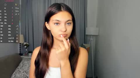 Snapshot of bunny_nova chatting on 19, 9, 2025 Aria online show from 19, 9, 2025