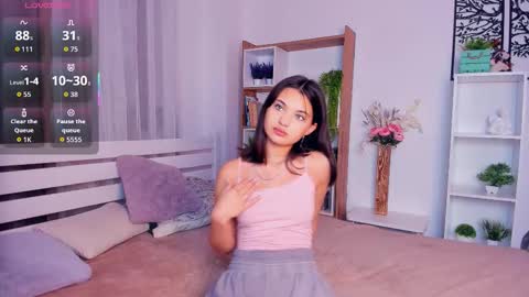 Snapshot of bunny_nova chatting on 30, 10, 2025 Aria online show from 30, 10, 2025