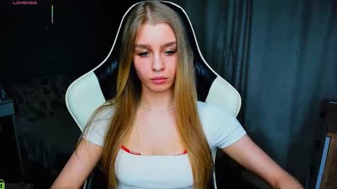 Snapshot of bunny_wetty chatting on 11, 11, 2025 ruslana online show from 11, 11, 2025