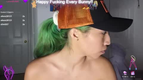 Snapshot of bunnycheekz chatting on 28, 1, 2025 Tokki  bunny  online show from 28, 1, 2025