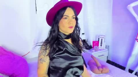 Snapshot of bunnykat_ chatting on 17, 4, 2026 katerine payne online show from 17, 4, 2026