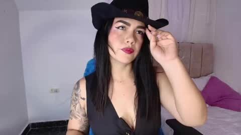 Snapshot of bunnykat_ chatting on 20, 5, 2026 katerine payne online show from 20, 5, 2026