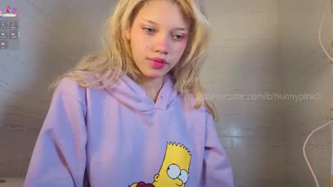Snapshot of bunnypink2 chatting on 26, 6, 2026 Emma online show from 26, 6, 2026