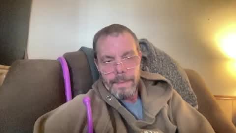 Snapshot of bushbeautician chatting on 9, 3, 2025 bushbeautician online show from 9, 3, 2025