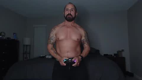Snapshot of bustedsprockets chatting on 26, 9, 2025 Pocket Daddy cockring gaycouple cockring lovense daddy online show from 26, 9, 2025