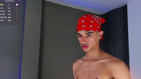 Snapshot of busterspinter chatting on 15, 12, 2024 Buster independent model online show from 15, 12, 2024