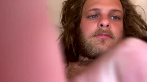 Snapshot of bustinyourbutt chatting on 3, 2, 2025 bustinyourbutt online show from 3, 2, 2025