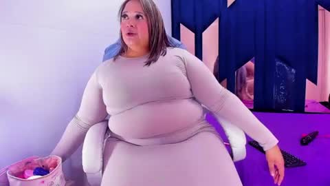 Snapshot of busty_juicyy chatting on 15, 6, 2026 busty juicyy online show from 15, 6, 2026