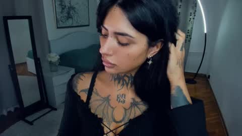Snapshot of butter_f1y chatting on 20, 9, 2025 Sabrina online show from 20, 9, 2025