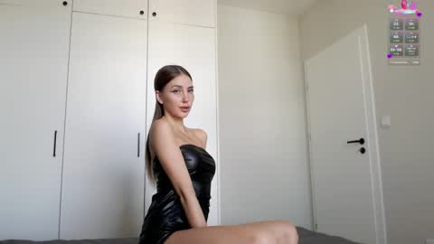 Snapshot of butterflys_ chatting on 3, 6, 2026 Lauren online show from 3, 6, 2026
