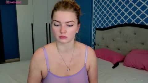 buusty_redhead online show from 16, 12, 2025