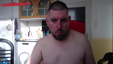 Snapshot of bux404 chatting on 8, 1, 2025 Pete online show from 8, 1, 2025