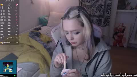Snapshot of byakkomoriko chatting on 24, 9, 2025  morri  online show from 24, 9, 2025