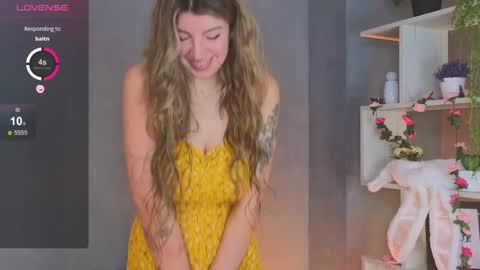 Snapshot of byteblush chatting on 8, 1, 2025 Kira online show from 8, 1, 2025