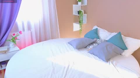 Snapshot of byteblush chatting on 12, 2, 2025 Kira online show from 12, 2, 2025