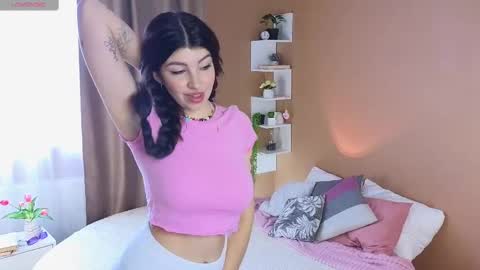 Snapshot of byteblush chatting on 6, 3, 2025 Kira online show from 6, 3, 2025