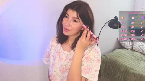 Snapshot of byteblush chatting on 15, 11, 2025 Kira online show from 15, 11, 2025