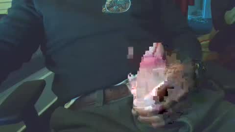 Snapshot of cab00se chatting on 8, 1, 2025 cab00se online show from 8, 1, 2025