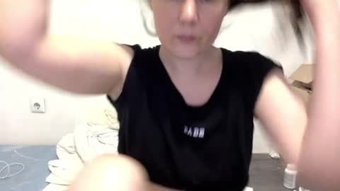 Snapshot of caffeinated_lamb chatting on 26, 5, 2026 Lamb online show from 26, 5, 2026