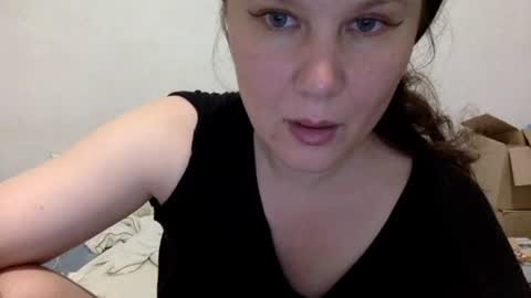 Snapshot of caffeinated_lamb chatting on 22, 7, 2026 Lamb online show from 22, 7, 2026