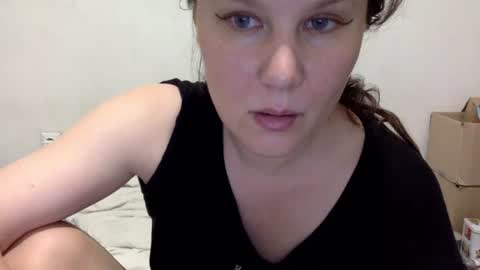 Snapshot of caffeinated_lamb chatting on 26, 7, 2026 Lamb online show from 26, 7, 2026