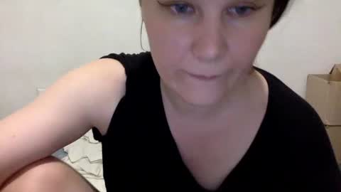 Snapshot of caffeinated_lamb chatting on 2, 8, 2026 Lamb online show from 2, 8, 2026
