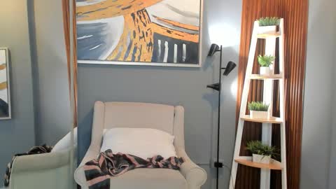 Snapshot of cailing chatting on 24, 2, 2026 I am Katherine online show from 24, 2, 2026