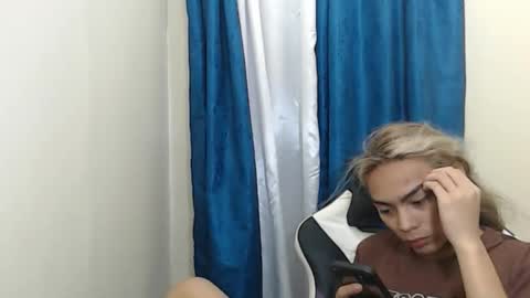 caitessa_bellemoir online show from 11, 3, 2026