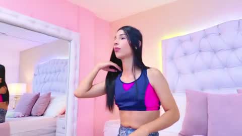 Caitlyn Millerr online show from 10, 6, 2026