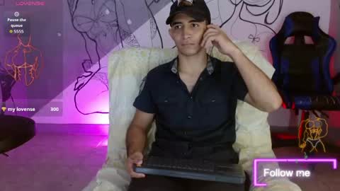 Snapshot of caius_bigcock1 chatting on 4, 6, 2026 caius online show from 4, 6, 2026