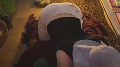 Snapshot of caked_up chatting on 4, 12, 2025 Caked Up online show from 4, 12, 2025