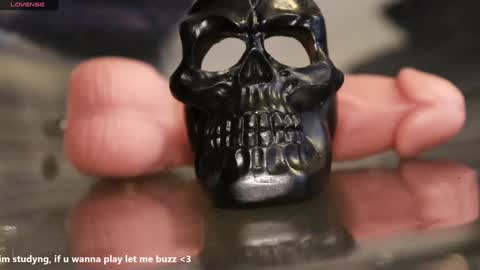 Kitty online show from 18, 1, 2025