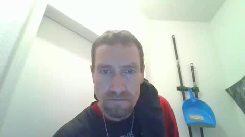 Snapshot of calbry82 chatting on 29, 4, 2026 calbry82 online show from 29, 4, 2026