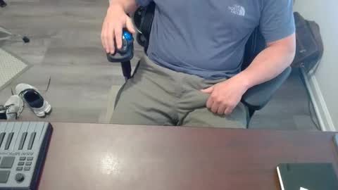 Snapshot of calibratorjosh chatting on 24, 5, 2026 calibratorjosh online show from 24, 5, 2026